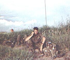 A breeze and a break on the PRC-25 radio, 1970. A break on the PRC-25, 1970